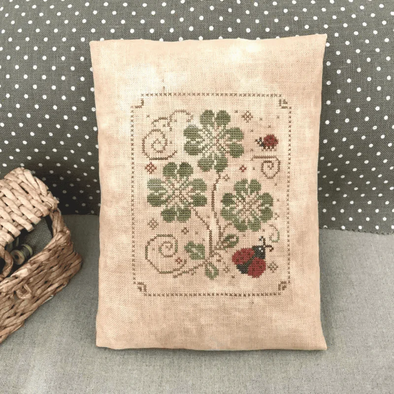 Lucky Curls cross stitch pattern